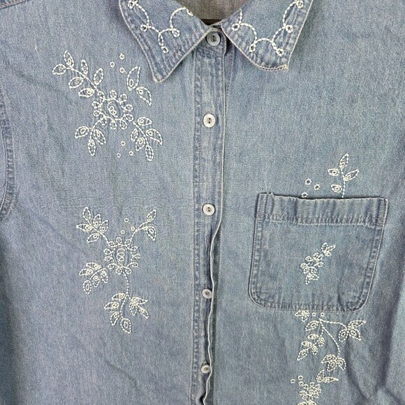 Womens Passion-I Floral Embroidered Blue Denim Shirt Short Sleeve Button Up 1X - Picture 2 of 8